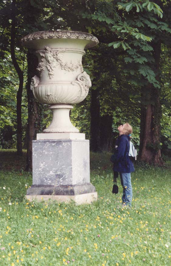 Château Malmaison Flower Pot
